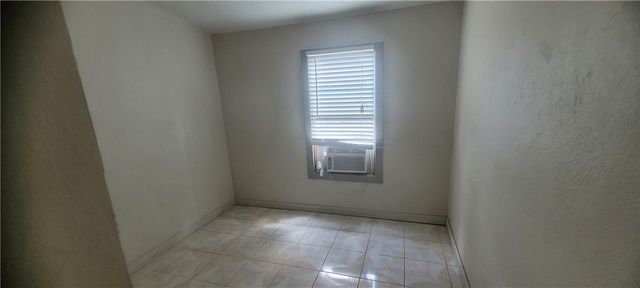 316 N 11th St, Fulton, TX 78358