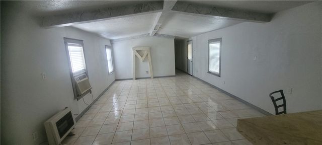 316 N 11th St, Fulton, TX 78358