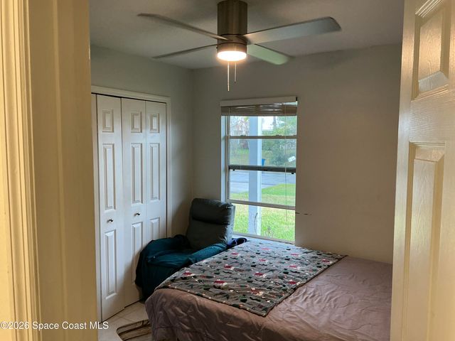 872 Autumn Street SE, Palm Bay, FL 32909