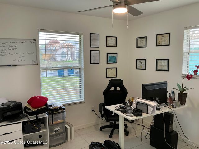 872 Autumn Street SE, Palm Bay, FL 32909