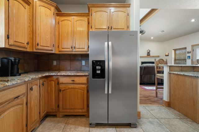 247 County Road 4519, Wolfe City, TX 75496