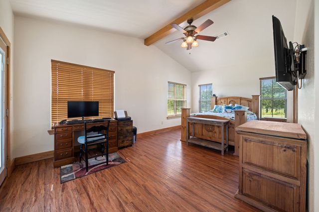247 County Road 4519, Wolfe City, TX 75496