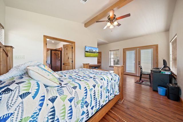 247 County Road 4519, Wolfe City, TX 75496