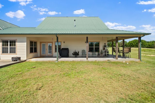 247 County Road 4519, Wolfe City, TX 75496