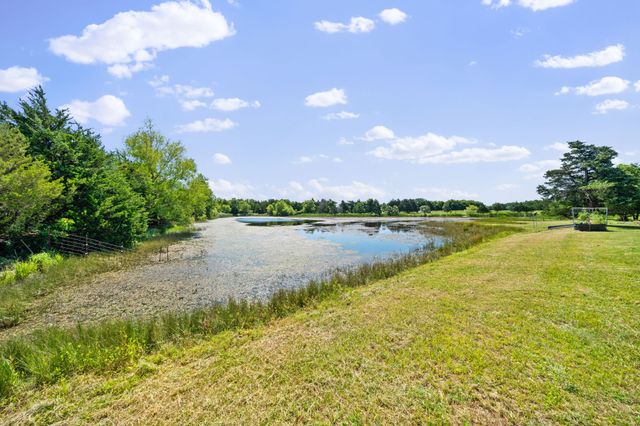 247 County Road 4519, Wolfe City, TX 75496