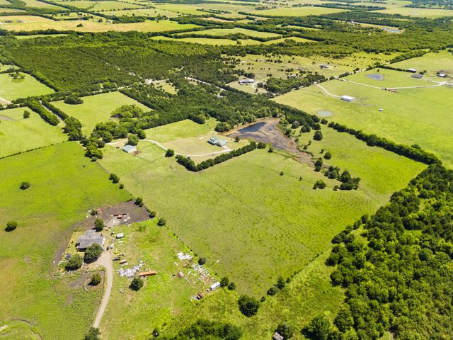 247 County Road 4519, Wolfe City, TX 75496