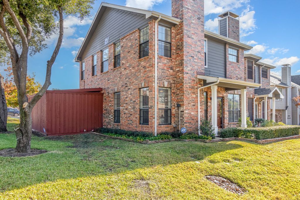 2800 Keller Springs Road 8C, Carrollton, TX 75006 — photo 3
