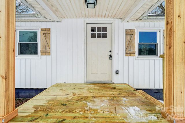 323 Honeycutt Drive SE, Concord, NC 28025