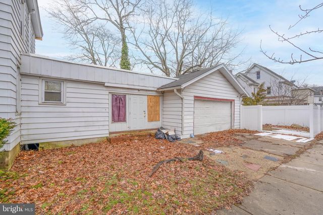 624 E PINE ST, Millville, NJ 08332