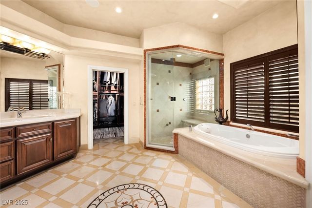 2204 Glenbrook Way, Las Vegas, NV 89117