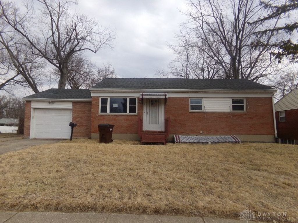 151 W Dayton Yellow Springs Road, Fairborn, OH 45324