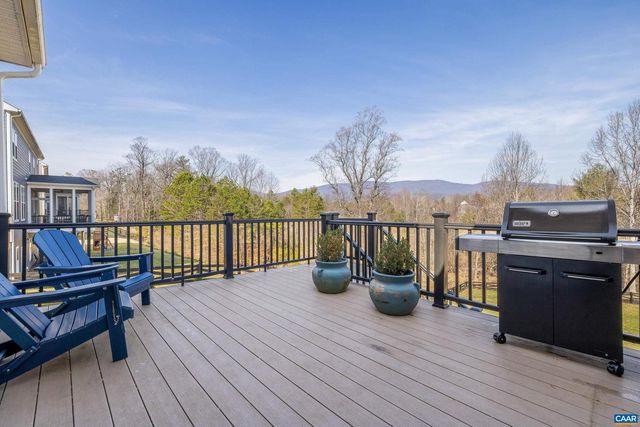 6065 WESTHALL DR, Crozet, VA 22932