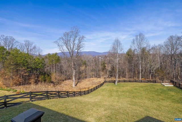 6065 WESTHALL DR, Crozet, VA 22932