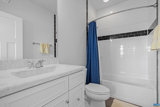 6065 WESTHALL DR, Crozet, VA 22932