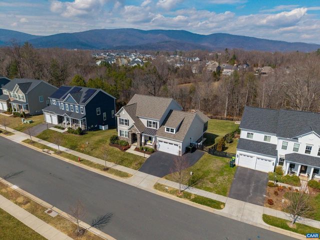 6065 WESTHALL DR, Crozet, VA 22932