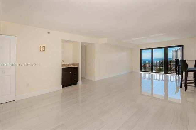 1201 S Ocean Dr 1206S, Hollywood, FL 33019