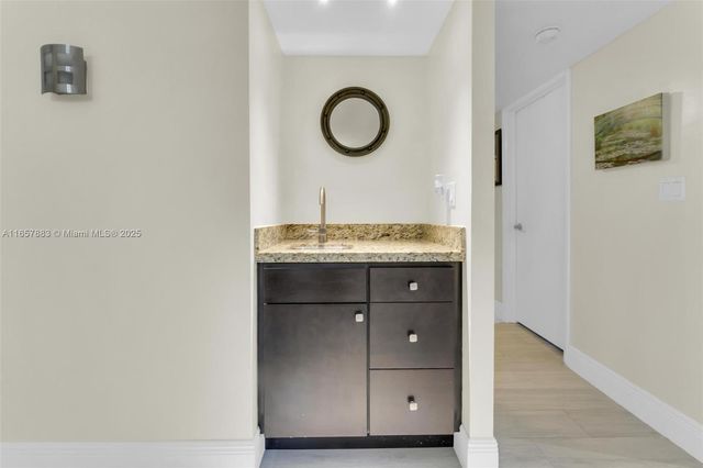 1201 S Ocean Dr 1206S, Hollywood, FL 33019