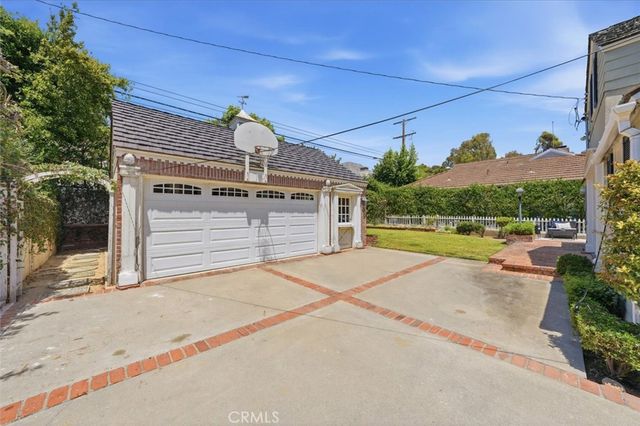 3213 Palos Verdes Drive North, Palos Verdes Estates, CA 90274