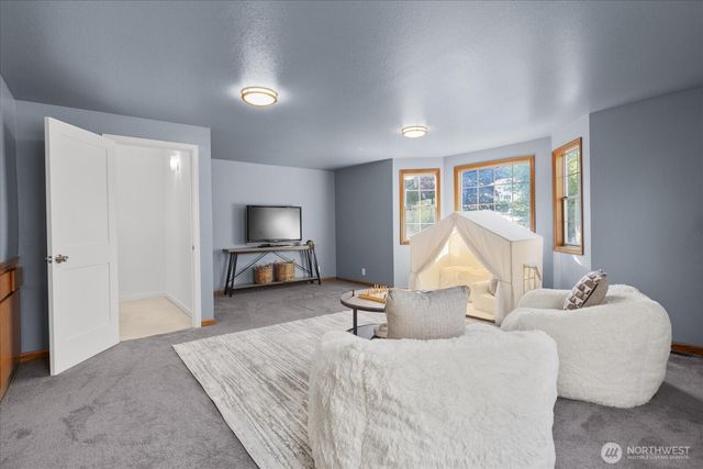 22311 6th Drive SE, Bothell, WA 98021