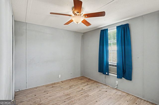 915 Steele Drive, Hampton, GA 30228