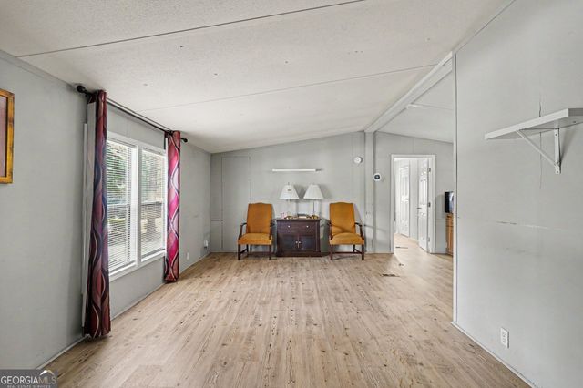 915 Steele Drive, Hampton, GA 30228