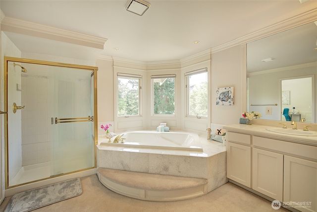 2439 196th Avenue SE, Sammamish, WA 98075