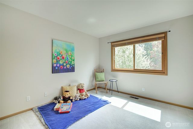 2439 196th Avenue SE, Sammamish, WA 98075