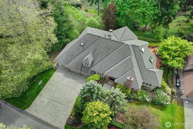 2439 196th Avenue SE, Sammamish, WA 98075