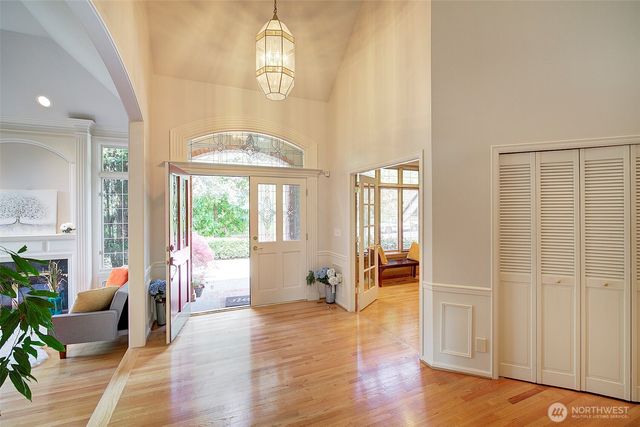 2439 196th Avenue SE, Sammamish, WA 98075