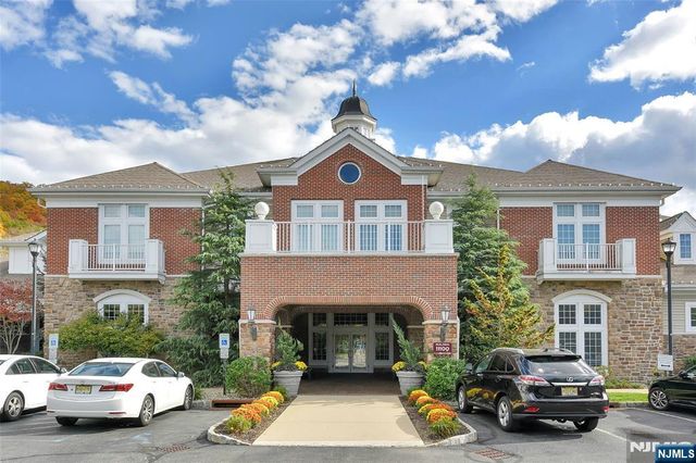 3213 Warrens Way, Wanaque, NJ 07465