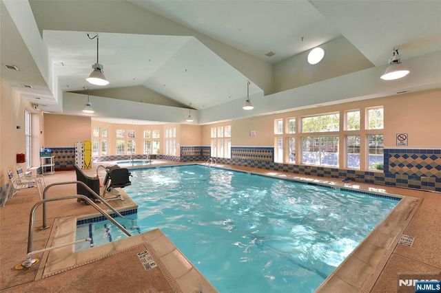 3213 Warrens Way, Wanaque, NJ 07465