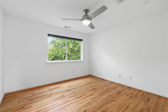 112 Byrne Street C, Houston, TX 77009