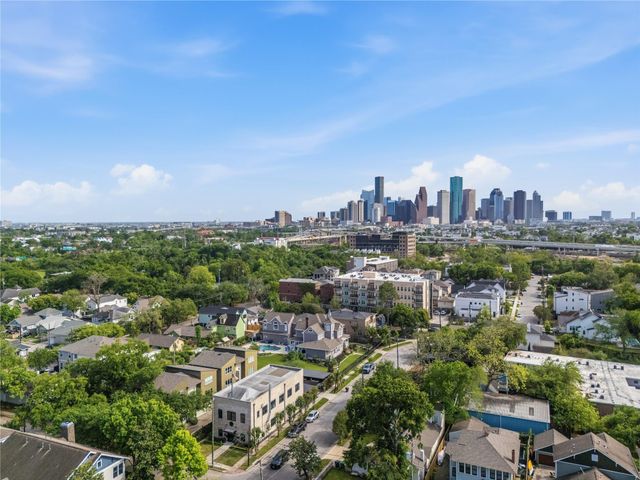 112 Byrne Street C, Houston, TX 77009
