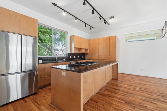 112 Byrne Street C, Houston, TX 77009