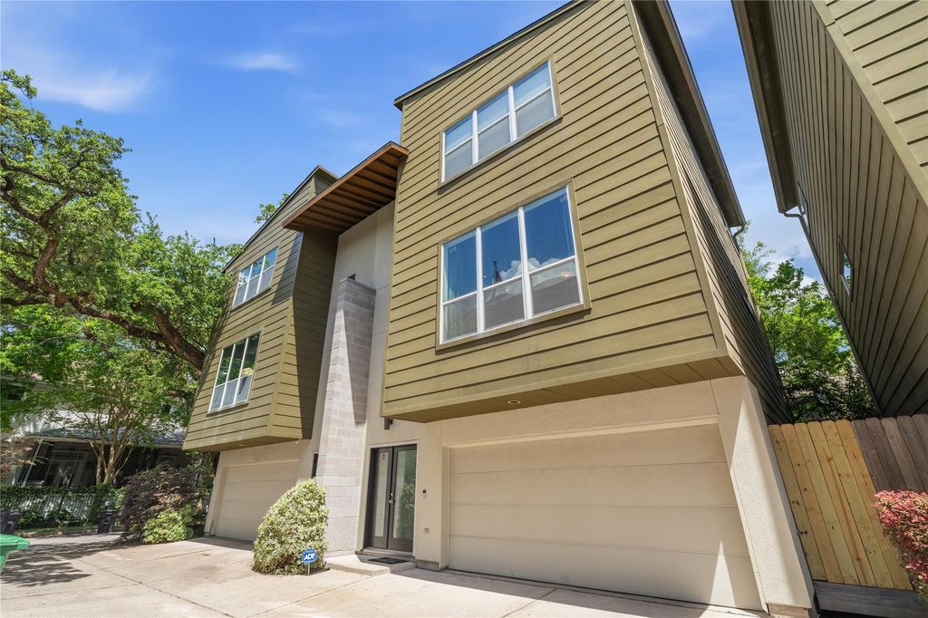 112 Byrne Street C, Houston, TX 77009