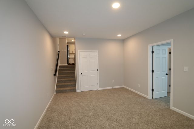 6363 Sailmaker Drive, Mccordsville, IN 46055