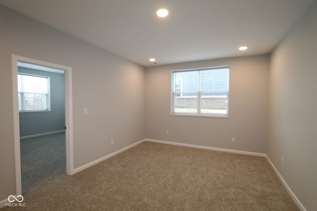 6363 Sailmaker Drive, Mccordsville, IN 46055