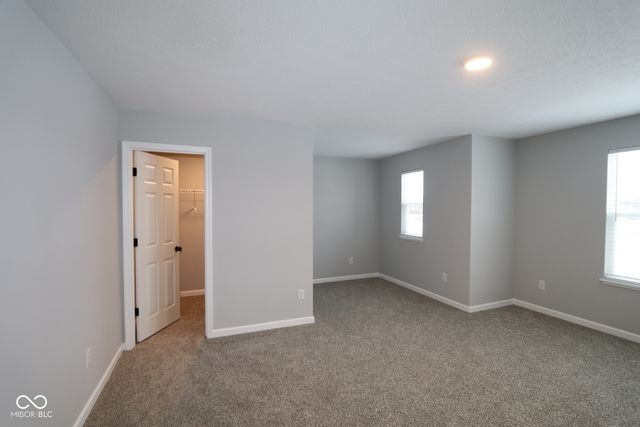 6363 Sailmaker Drive, Mccordsville, IN 46055