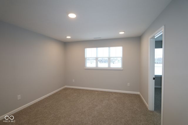 6363 Sailmaker Drive, Mccordsville, IN 46055