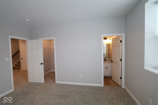 6363 Sailmaker Drive, Mccordsville, IN 46055