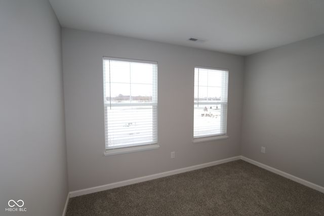 6363 Sailmaker Drive, Mccordsville, IN 46055