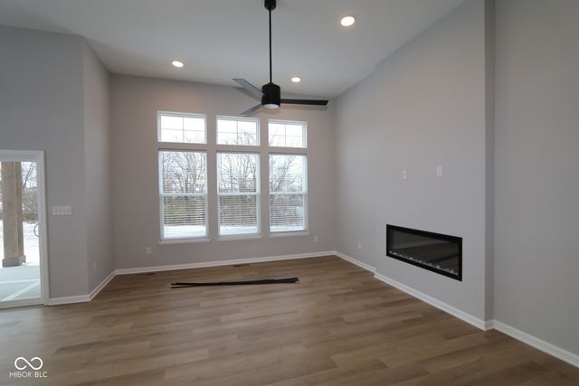 6363 Sailmaker Drive, Mccordsville, IN 46055