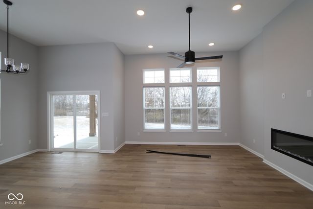 6363 Sailmaker Drive, Mccordsville, IN 46055