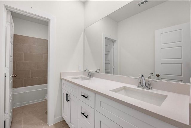 13210 Hayden Peak Drive, Iowa Colony, TX 77583