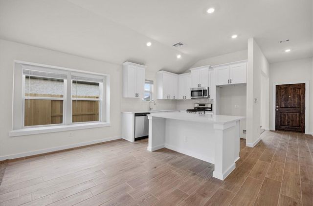 13210 Hayden Peak Drive, Iowa Colony, TX 77583