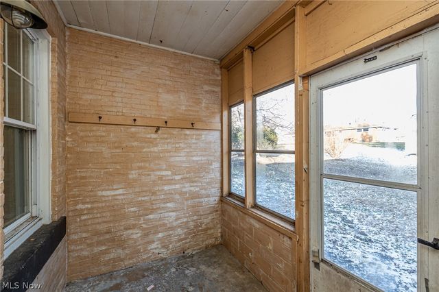 514 Reno Drive, Louisville, OH 44641