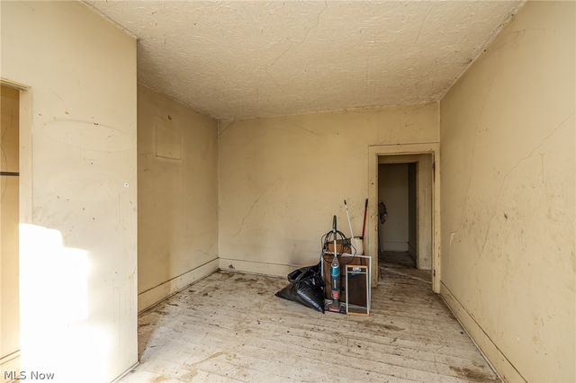 514 Reno Drive, Louisville, OH 44641