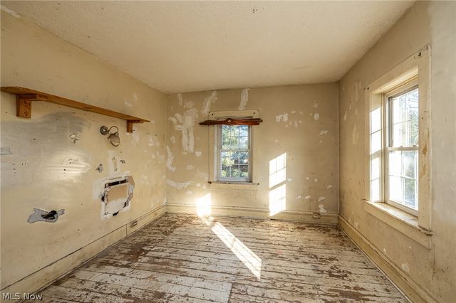 514 Reno Drive, Louisville, OH 44641