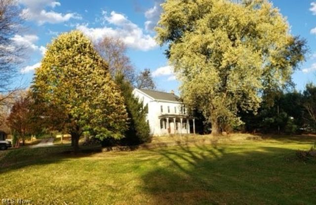 514 Reno Drive, Louisville, OH 44641