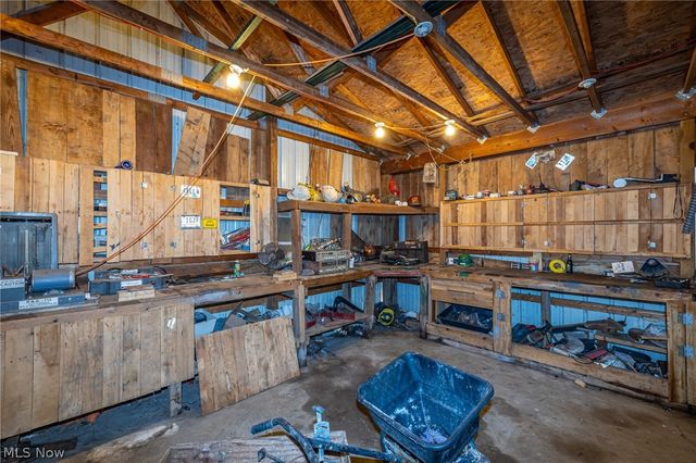 514 Reno Drive, Louisville, OH 44641